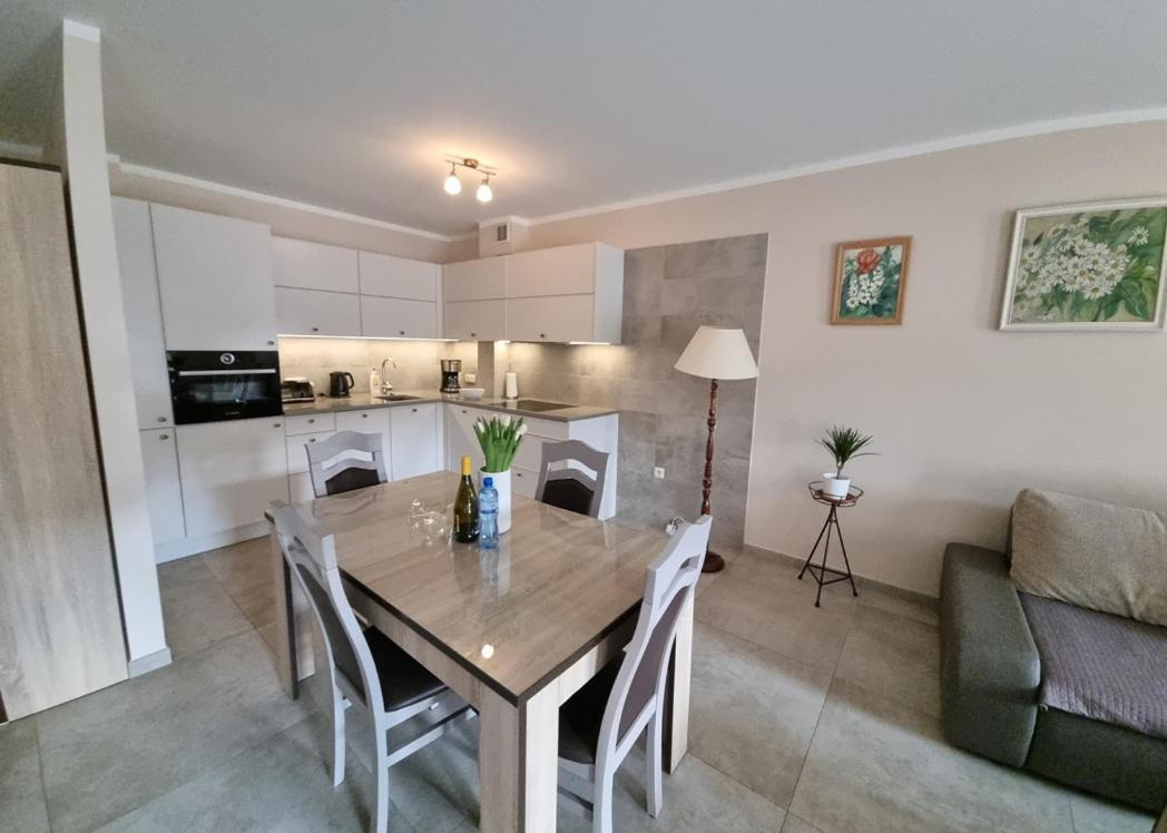 Apartament Ster-Przestronny Miedzyzdroje Exteriör bild
